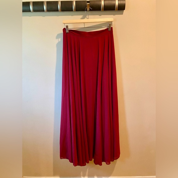 🎉HP🎉 Timeless Chiffon Maxi skirt by Chicwish in Wine - Picture 9 of 12